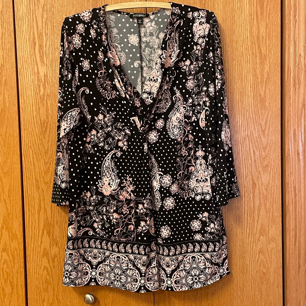 Women’s blouse black with pink paisley pattern